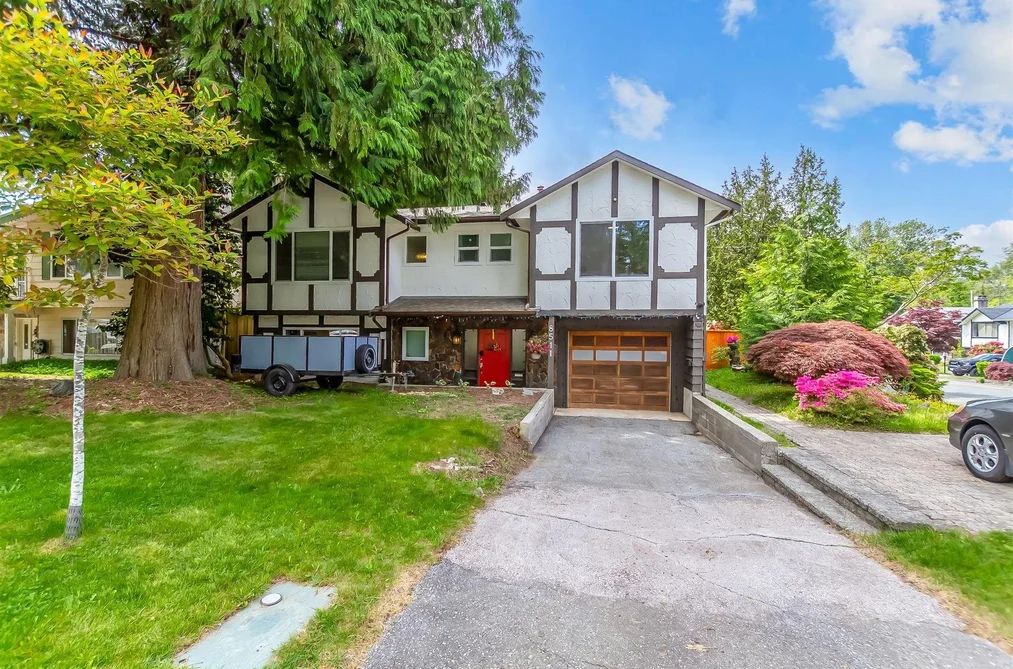 House for sale at 8511 111a Street Delta British Columbia - MLS: R3126392