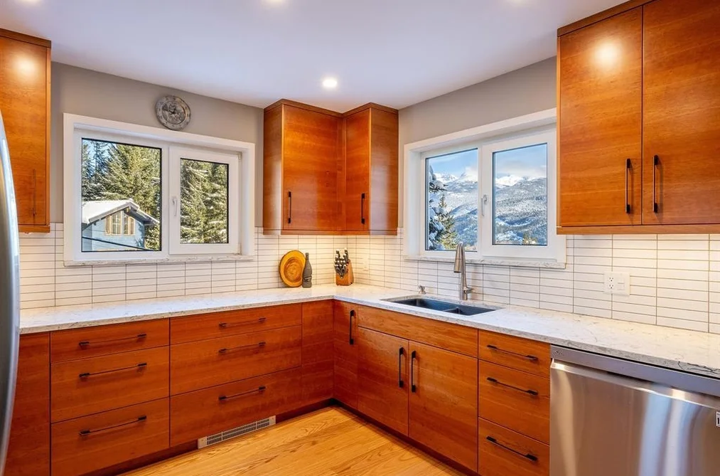 8512 DRIFTER WAY, Whistler BC V8E 0G2, Whistler BC — Residential for Sale - Photo 6