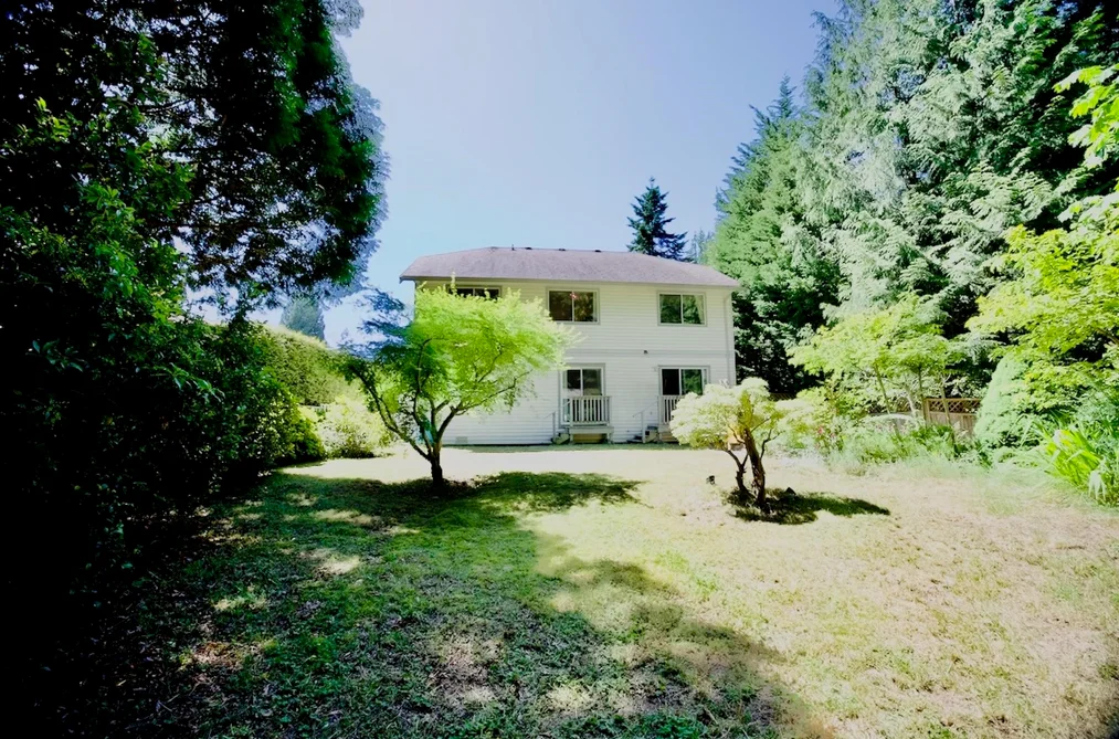 House for sale at 852 Tralee Place Gibsons British Columbia - MLS: R3138475