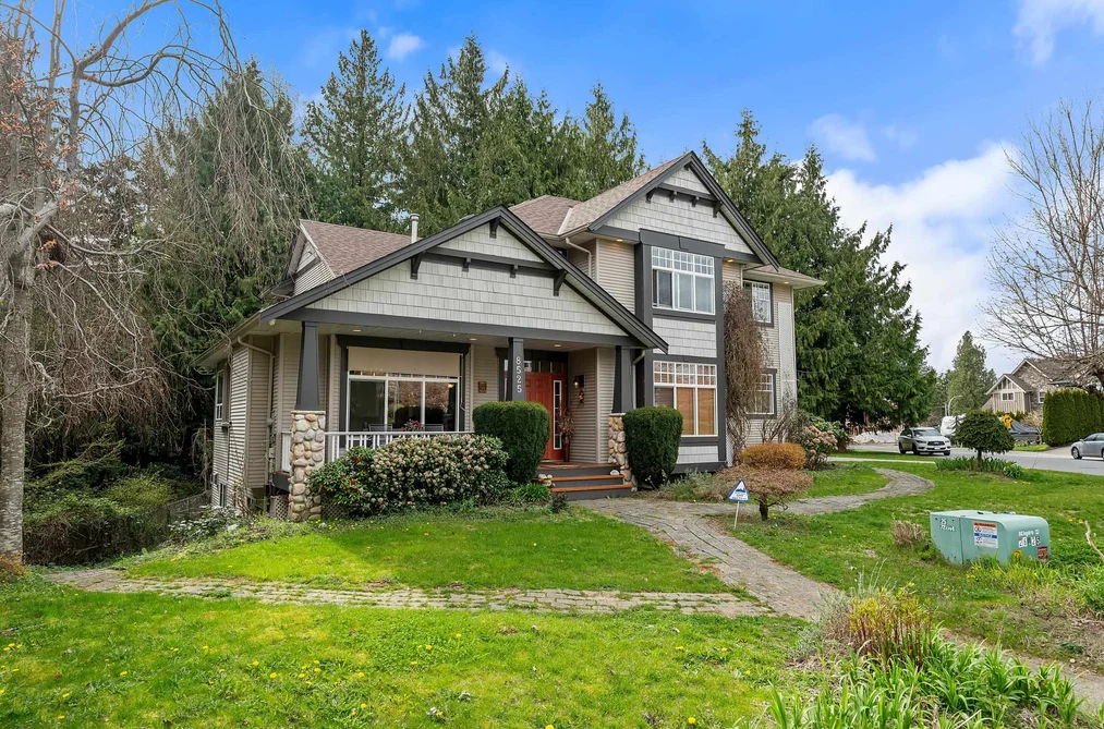 8525 DOERKSEN DRIVE, Mission BC V2V 7C4, Mission BC — Residential for Sale - Photo 2