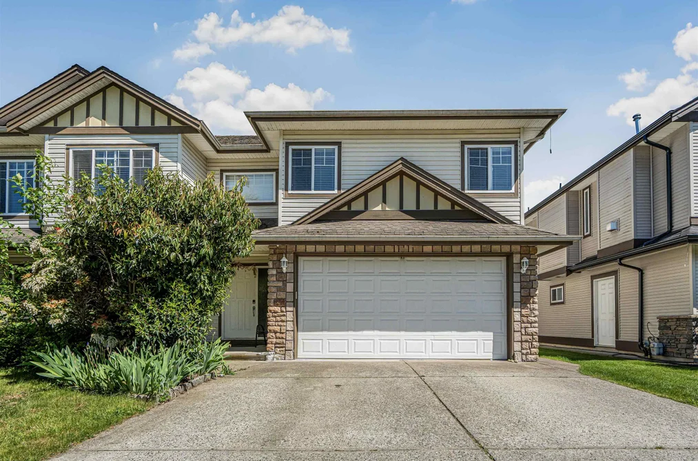 House for sale at 8530 Fennell Street Mission British Columbia - MLS: R3120270