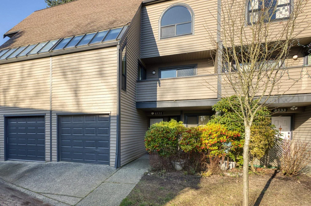 8531 TIMBER COURT, Burnaby BC V5A 4B6, Burnaby BC — Residential for Sale - Photo 2