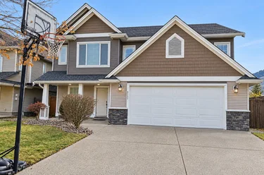 8535 McPherson St, Mission, BC - MLS: R3176856