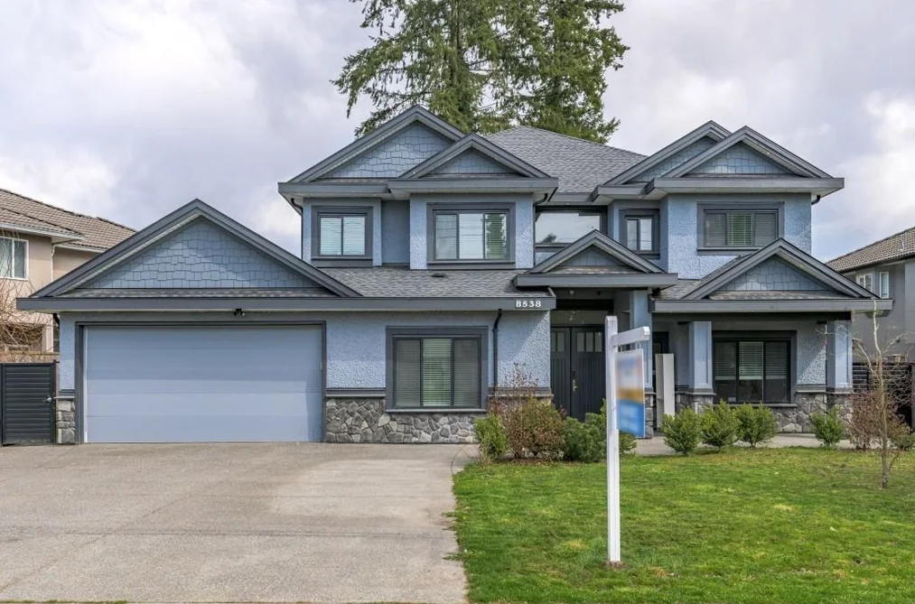 House for sale at 8538 156 Street Surrey British Columbia - MLS: R3145029