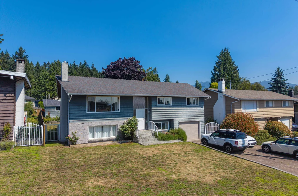 House for sale at 854 E 16th Street North Vancouver British Columbia - MLS: R3154475