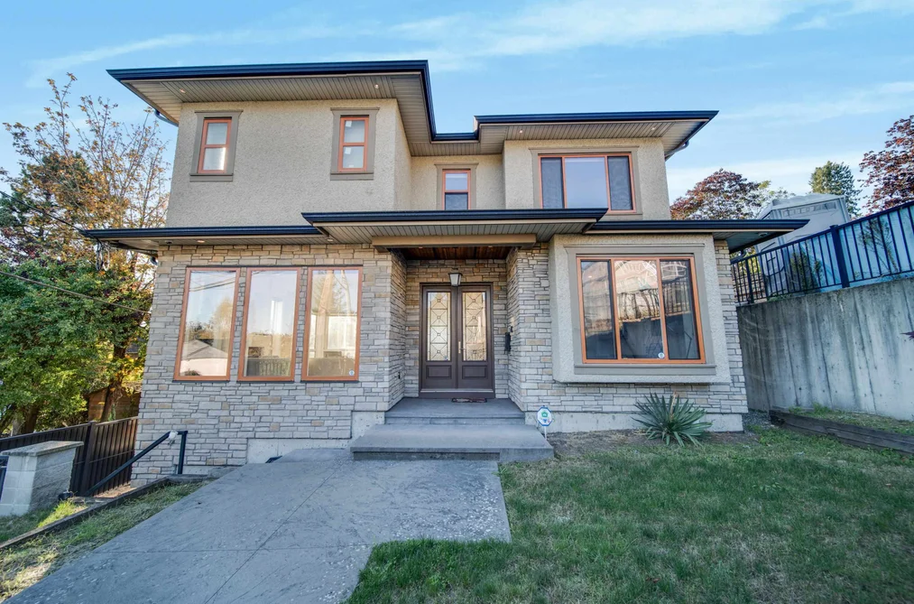 House for sale at 8543 Royal Oak Avenue Burnaby British Columbia - MLS: R3114170