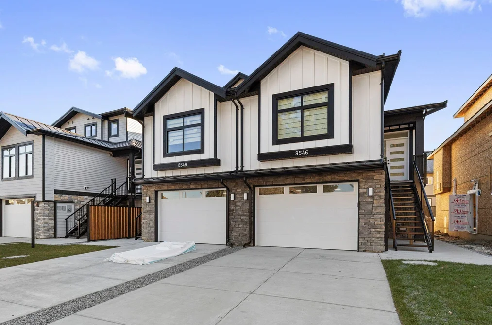 Half Duplex for sale at 8546 Dunbar Way Mission British Columbia - MLS: R3081357