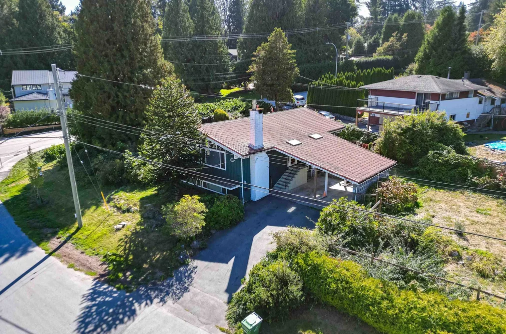 855 BAYVIEW DRIVE, Delta BC V4M 2R5, Delta BC — Residential for Sale — Photo 11 of 36