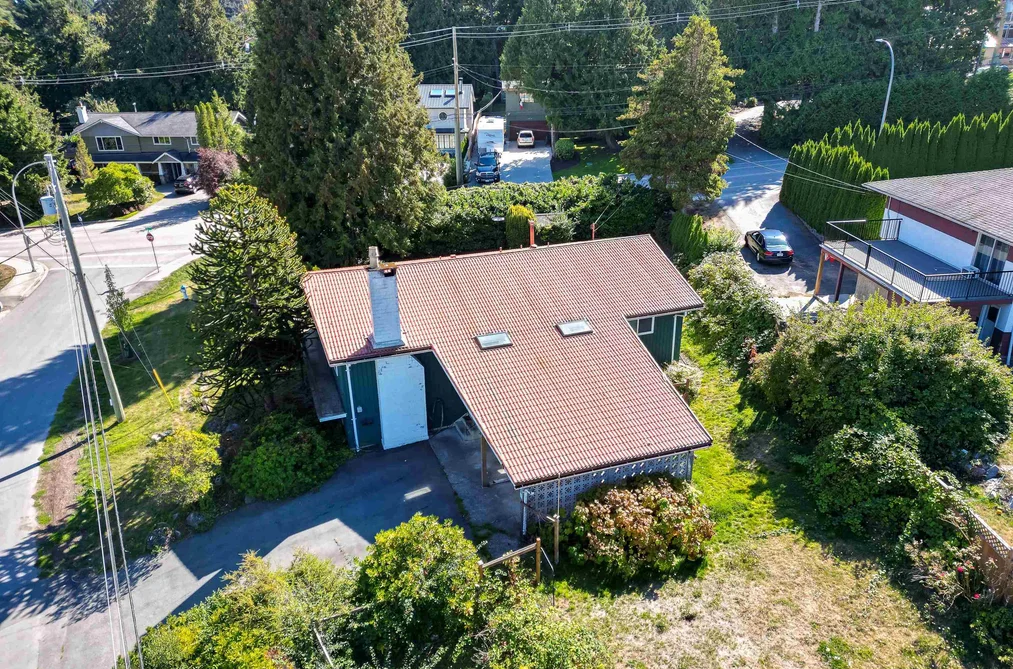 855 BAYVIEW DRIVE, Delta BC V4M 2R5, Delta BC — Residential for Sale — Photo 12 of 36