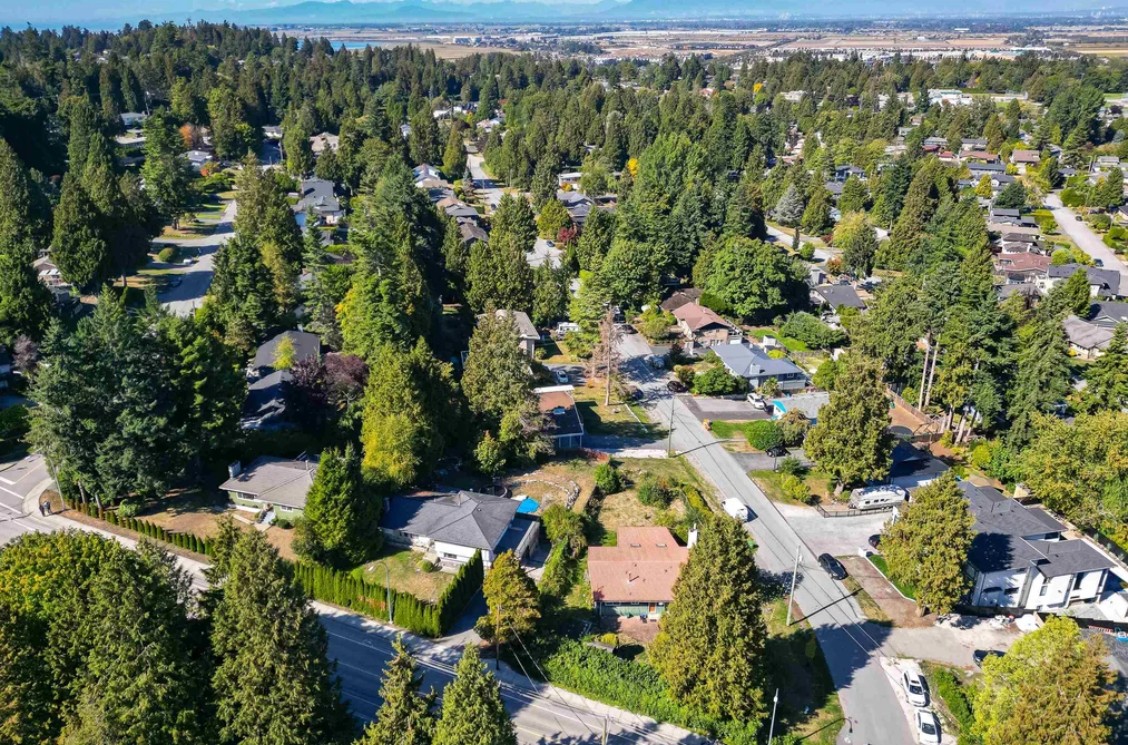 855 BAYVIEW DRIVE, Delta BC V4M 2R5, Delta BC — Residential for Sale — Photo 4 of 36