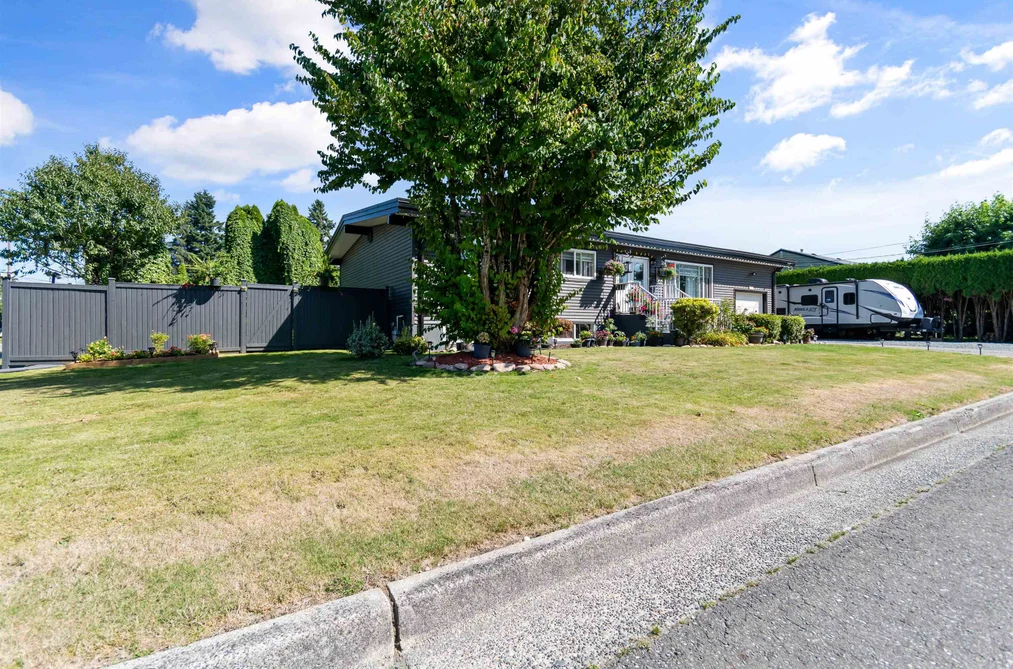 8550 NORMAN CRESCENT, Chilliwack BC V2P 5C6, Chilliwack BC — Residential for Sale - Photo 4
