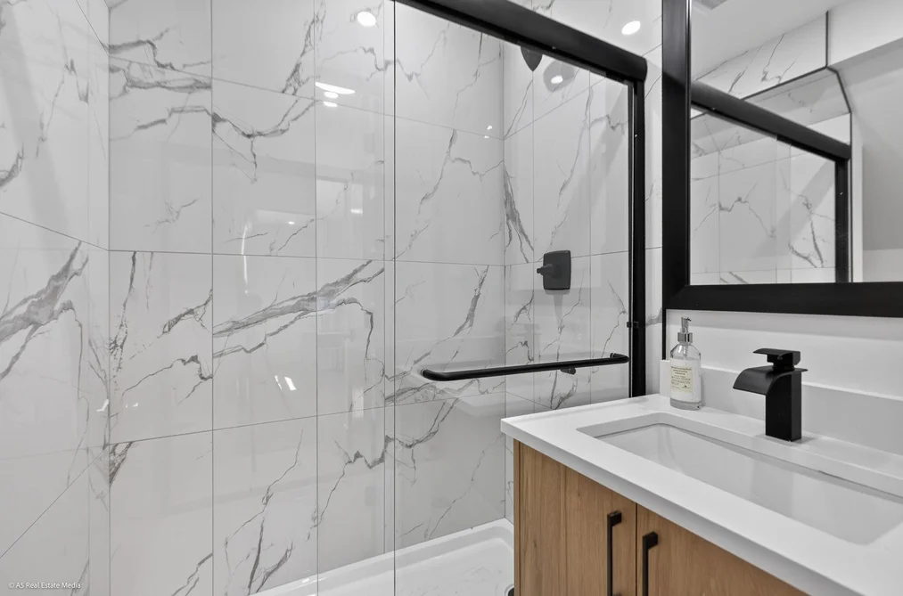 8557 WOODRIDGE PLACE, Burnaby BC V5A 4B3, Burnaby BC — Residential for Sale — Photo 17 of 29