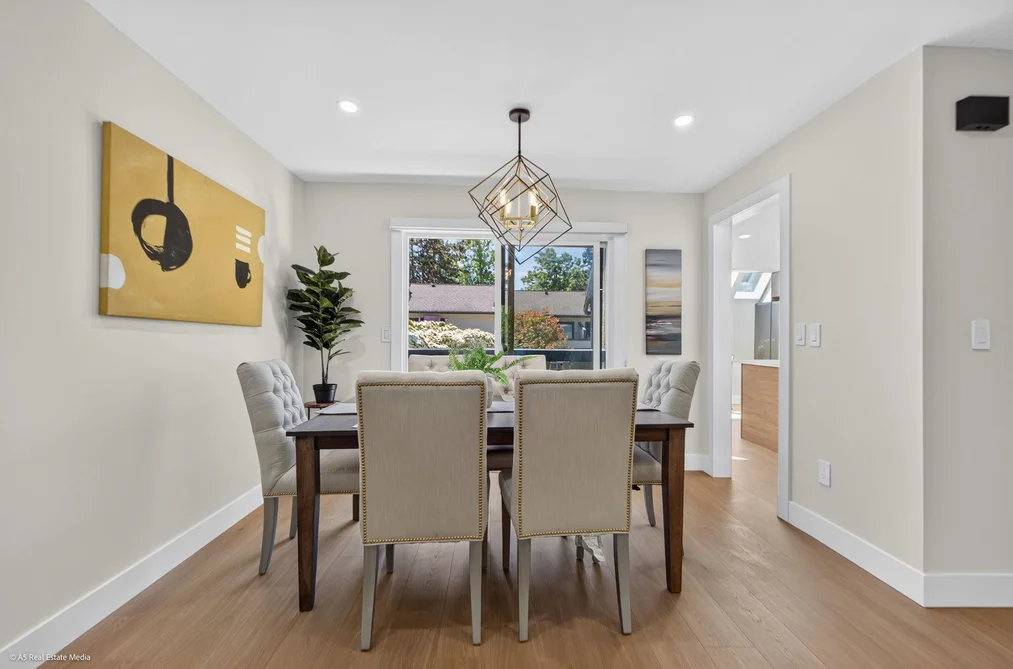8557 WOODRIDGE PLACE, Burnaby BC V5A 4B3, Burnaby BC — Residential for Sale — Photo 8 of 29