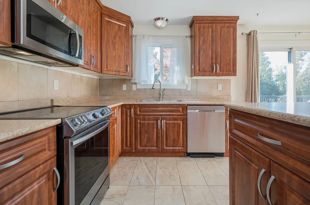 Avenue 8558 MCCUTCHEON AVENUE, Chilliwack BC V2P 7K7, Chilliwack BC — Residential for Sale - Photo 5