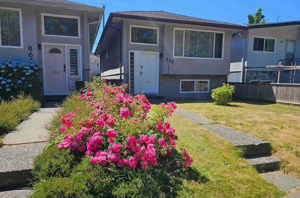 House for sale at 856 E 33rd Avenue Vancouver British Columbia - MLS: R3138226