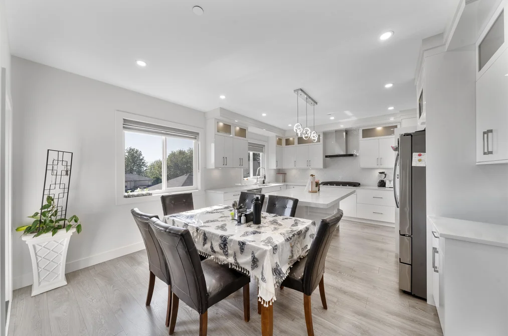 8561 FOREST GATE DRIVE, Chilliwack BC V4Z 0C7, Chilliwack BC — Residential for Sale — Photo 6 of 24
