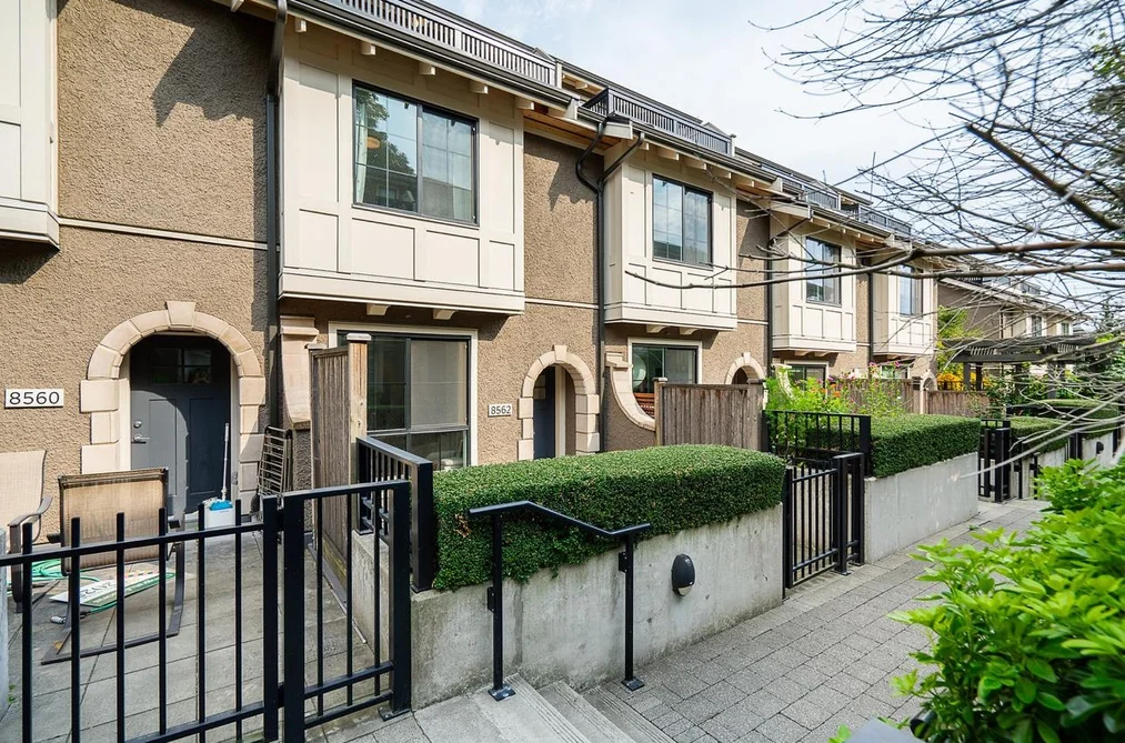 8562 OSLER STREET, Vancouver BC V6P 4E4, Vancouver BC — Residential for Sale - Photo 3