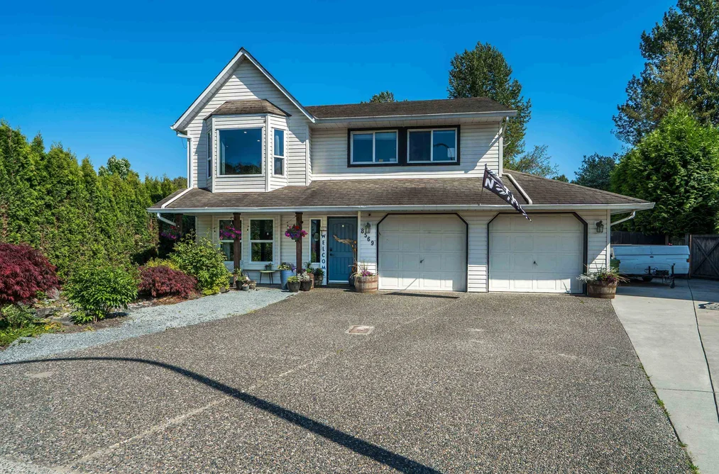 House for sale at 8569 Mckee Place Chilliwack British Columbia - MLS: R3121975