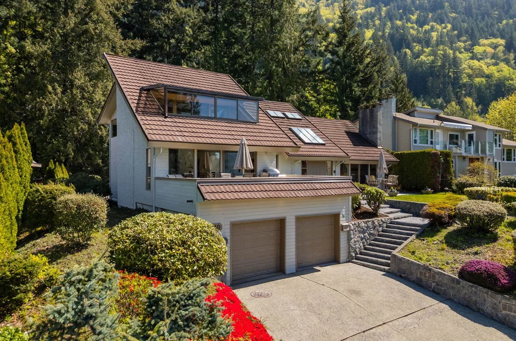 8570 ANSELL PLACE, West Vancouver BC V7W 2W3, West Vancouver BC — Residential for Sale - Photo 2