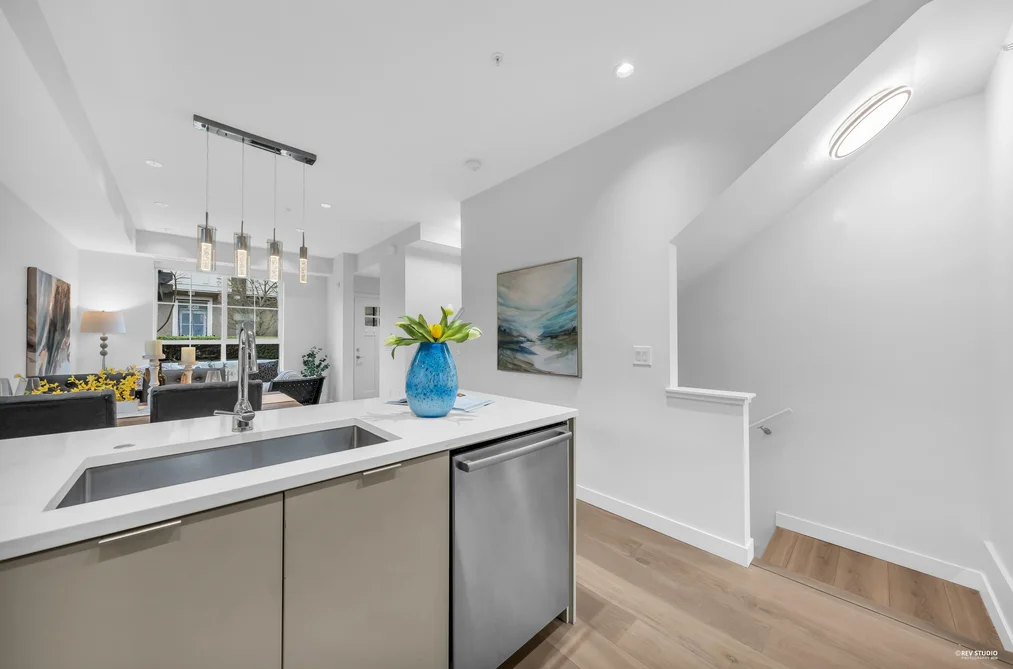 8576 OSLER STREET, Vancouver BC V6P 0G4, Vancouver BC — Residential for Sale - Photo 7