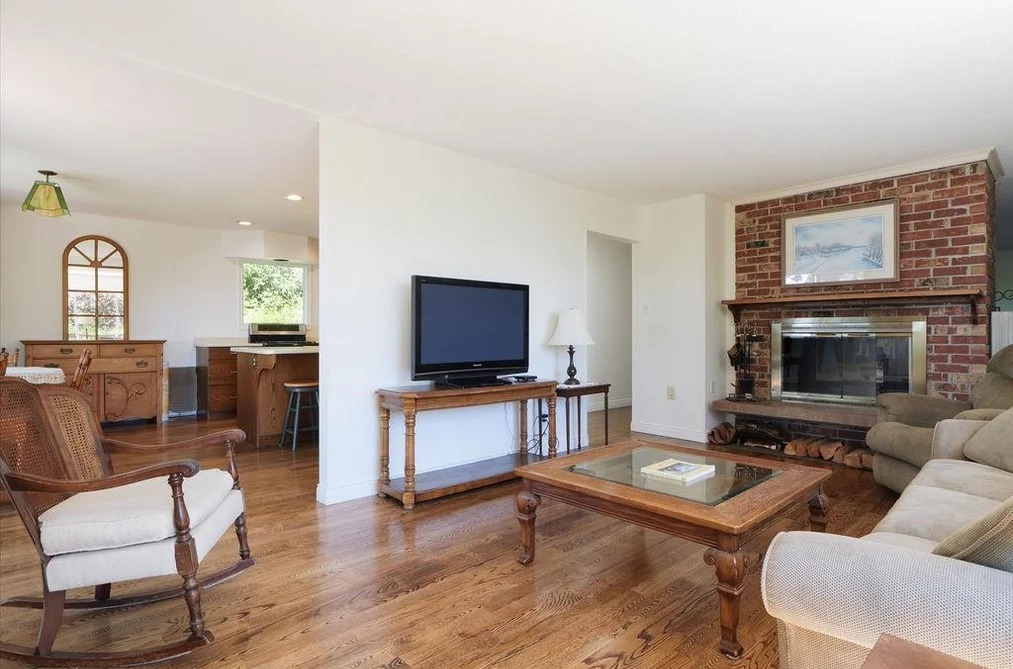 8579 REDROOFFS ROAD, Halfmoon Bay BC V7Z 1A9, Halfmoon Bay BC — Residential for Sale — Photo 10 of 13