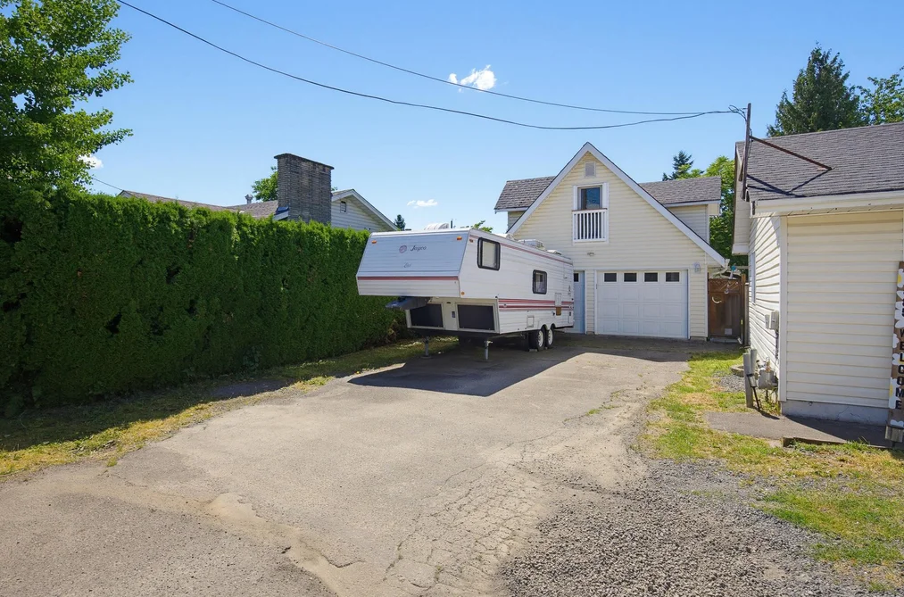 8585 BROADWAY STREET, Chilliwack BC V2P 5V4, Chilliwack BC — Residential for Sale — Photo 40 of 40