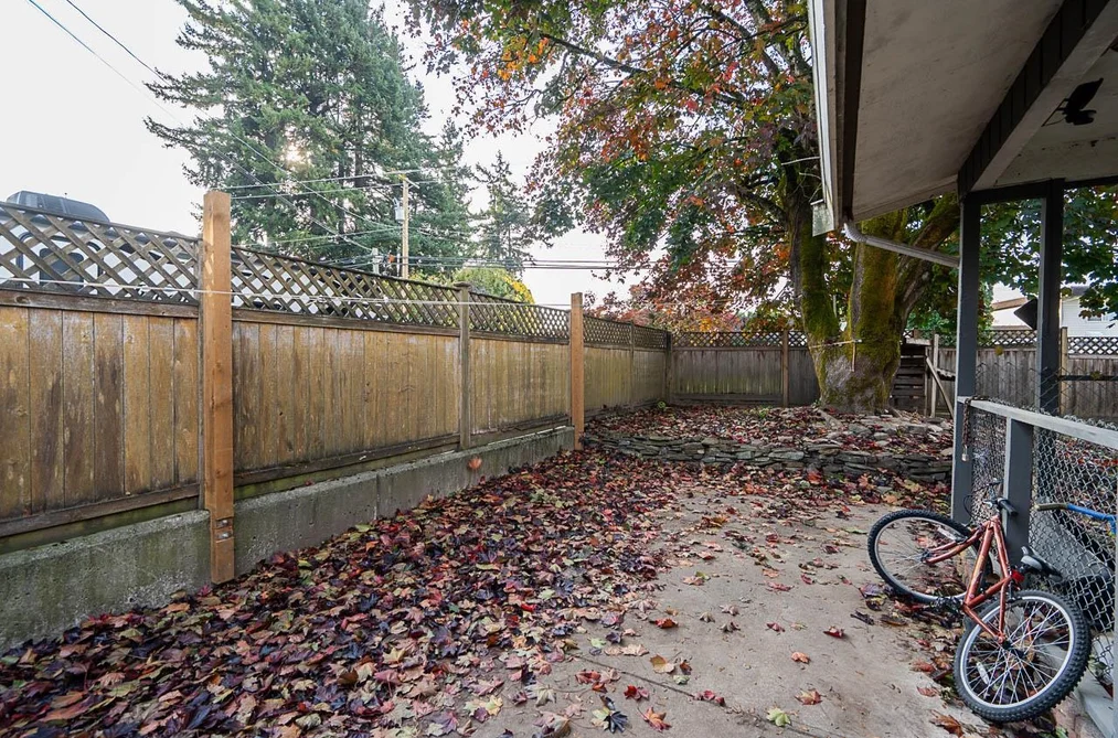 8614 Coventry Place, Chilliwack, BC - House for Sale - Photo 28 of 29 8614 Coventry Place, Chilliwack, BC - House for Sale - Photo 28 of 29