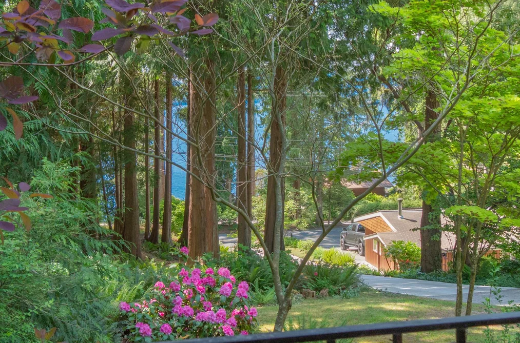8626 REDROOFFS ROAD, Halfmoon Bay BC V7Z 1E7, Halfmoon Bay BC — Residential for Sale - Photo 5