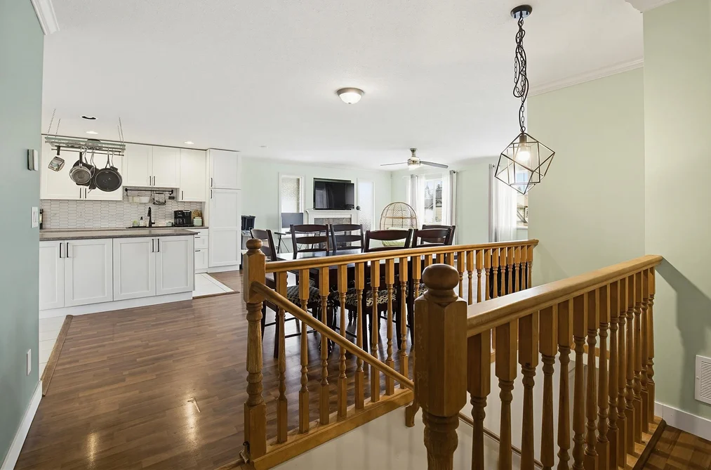 8627 HENDERSON STREET, Mission BC V2V 7P9, Mission BC — Residential for Sale - Photo 2