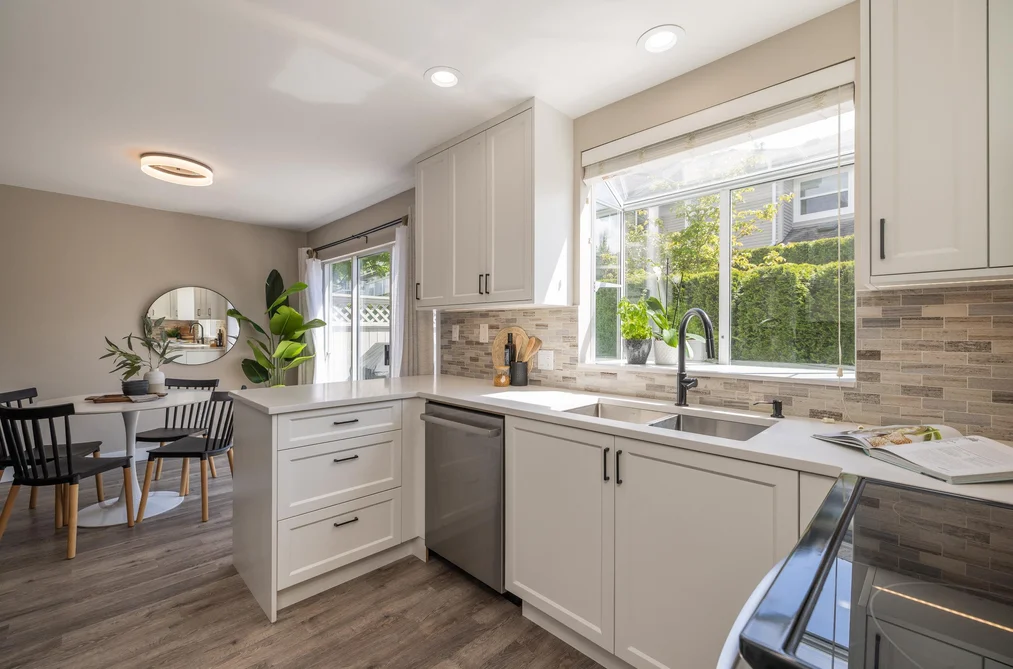 863 ROCHE POINT DRIVE, North Vancouver BC V7H 2W5, North Vancouver BC — Residential for Sale - Photo 7