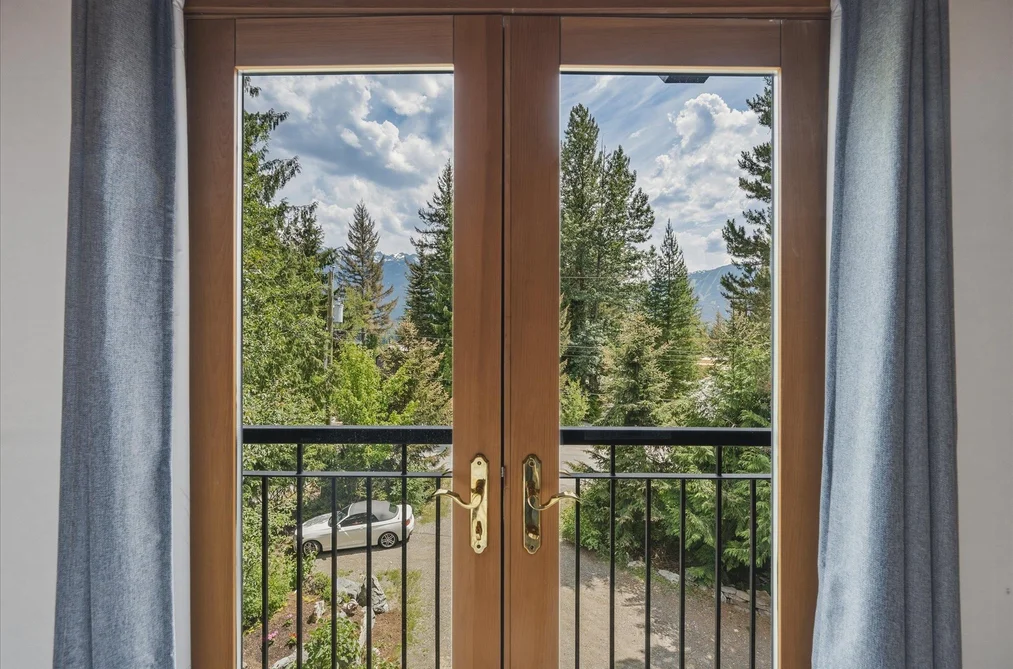 8633 FOREST RIDGE DRIVE, Whistler BC V8E 0G1, Whistler BC — Residential for Sale — Photo 19 of 40
