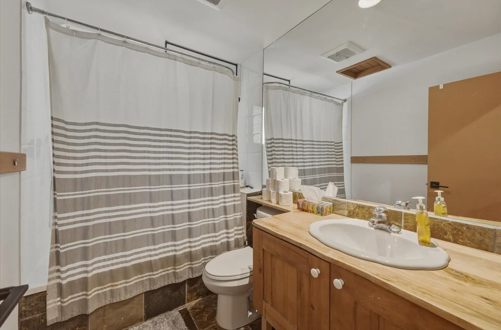 8633 FOREST RIDGE DRIVE, Whistler BC V8E 0G1, Whistler BC — Residential for Sale — Photo 36 of 40