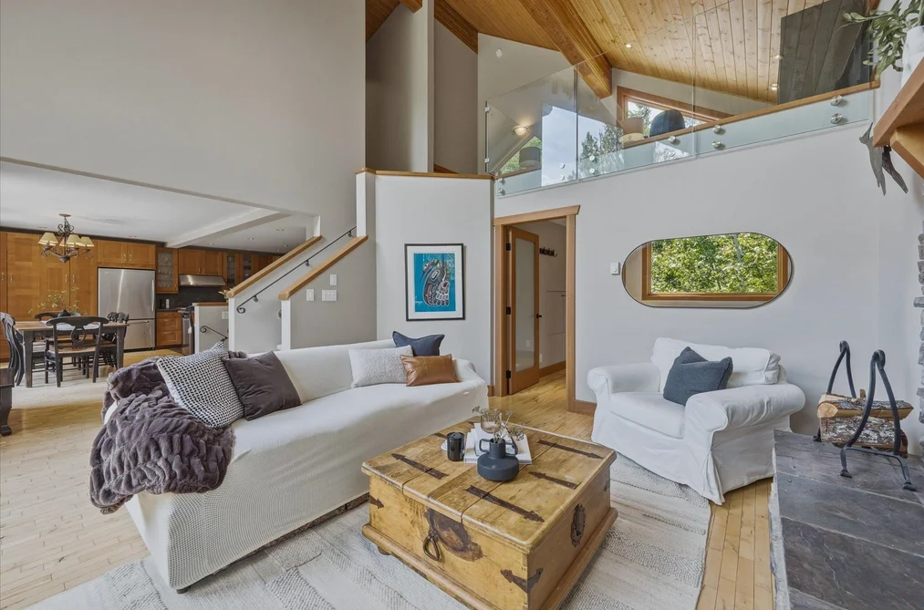 8633 FOREST RIDGE DRIVE, Whistler BC V8E 0G1, Whistler BC — Residential for Sale — Photo 4 of 40