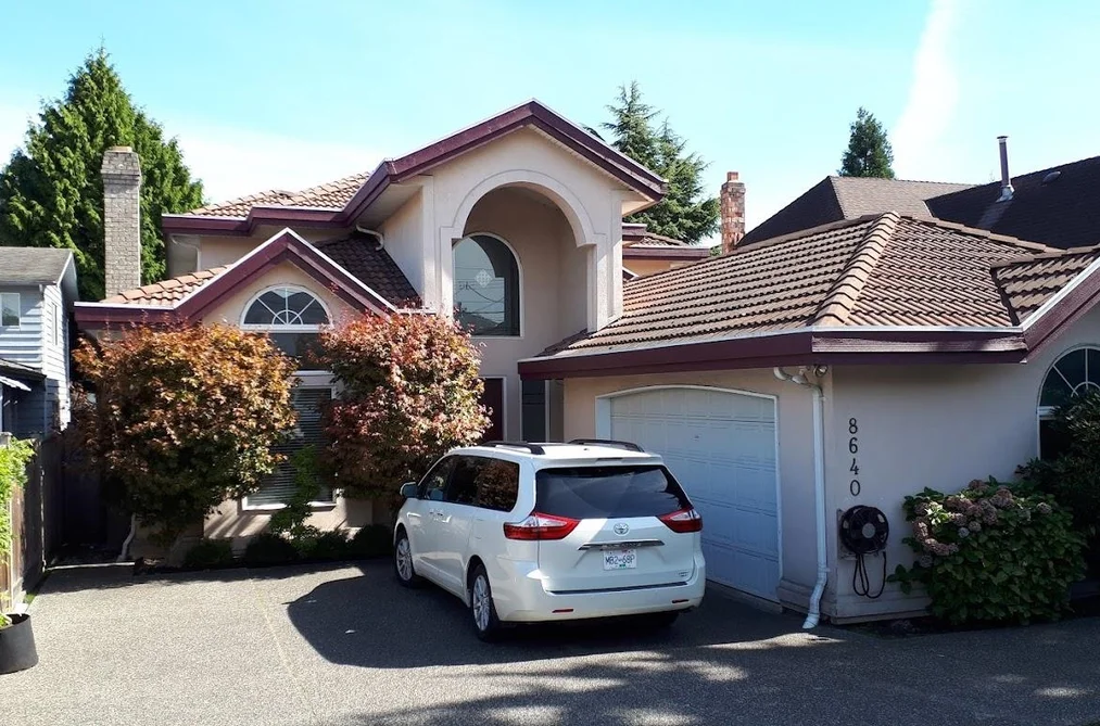 House for sale at 8640 No 2 Road Richmond British Columbia - MLS: R2491411