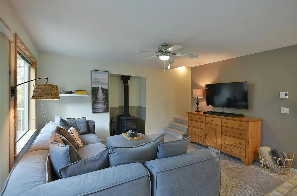 8650 REDROOFFS ROAD, Halfmoon Bay BC V7Z 1E7, Halfmoon Bay BC — Residential for Sale - Photo 3