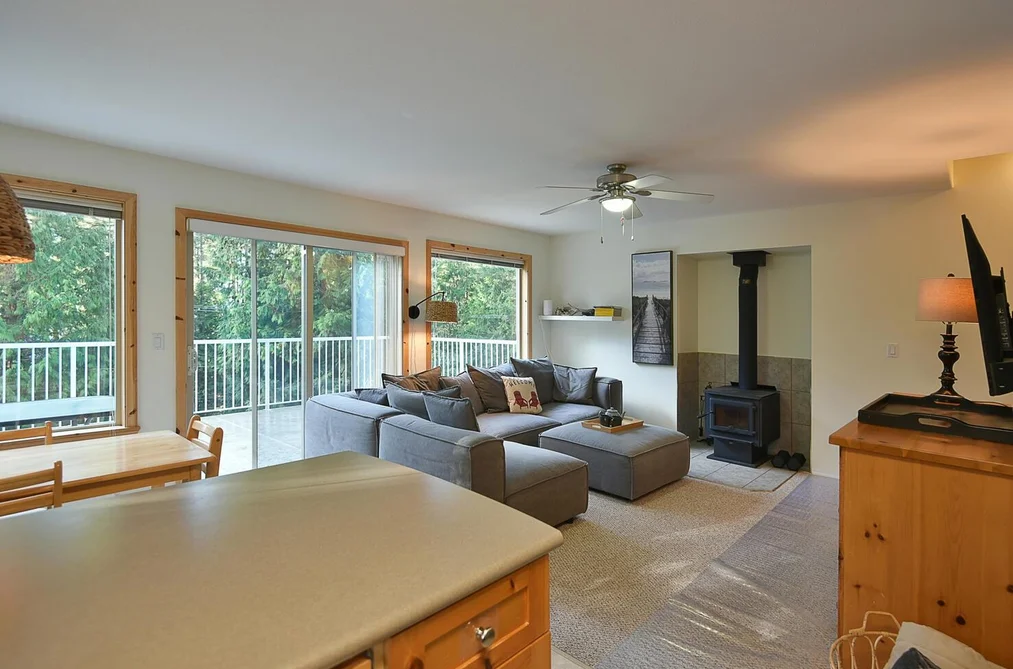 8650 REDROOFFS ROAD, Halfmoon Bay BC V7Z 1E7, Halfmoon Bay BC — Residential for Sale - Photo 7