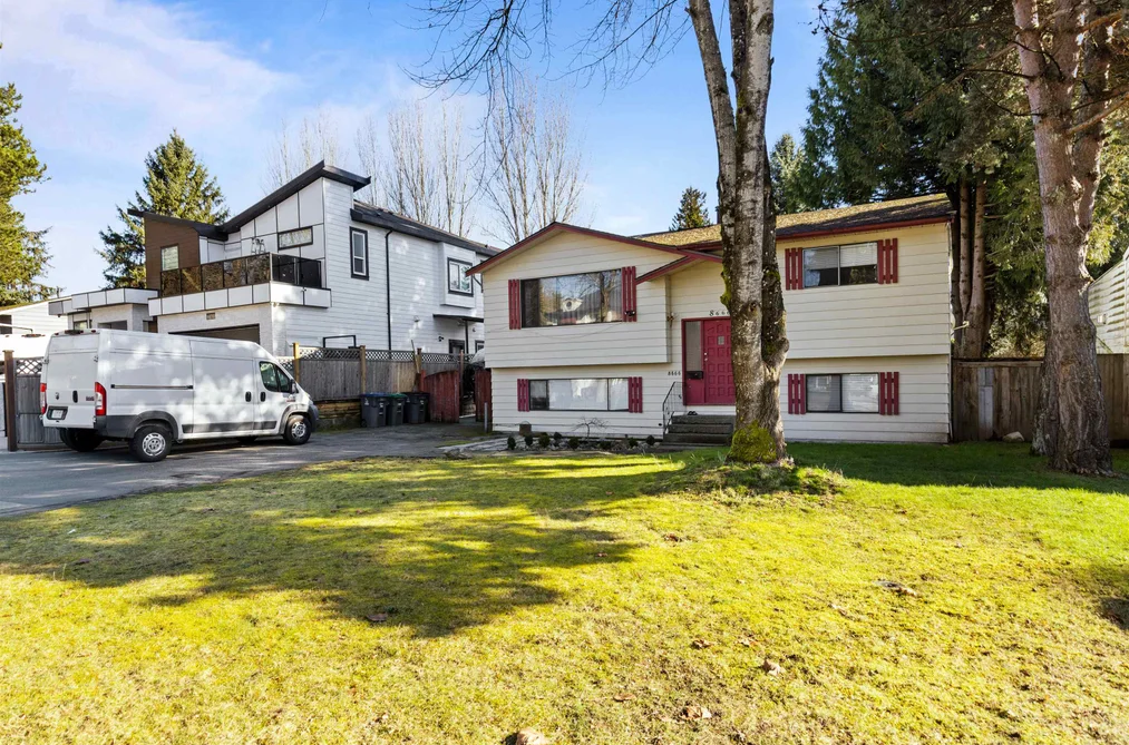 House for sale at 8666 August Drive Surrey British Columbia - MLS: R3090208