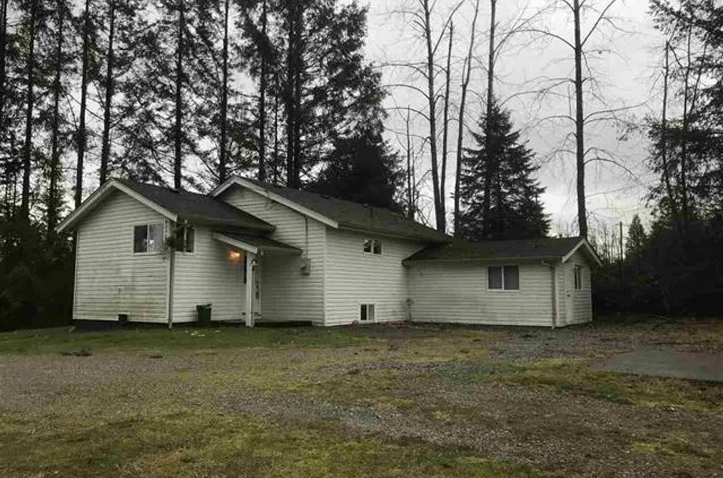 8667 Dewdney Trunk Rd, Mission, BC - MLS: R3167525
