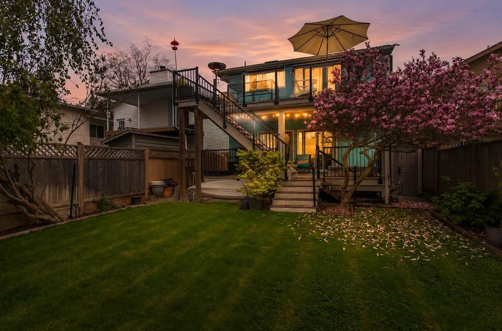 House for sale at 867 Stayte Road White Rock British Columbia - MLS: R3116585