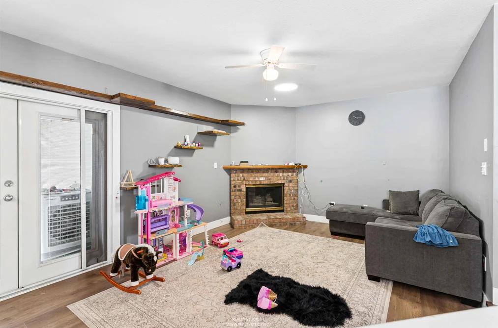 8673 149 Street, Surrey, BC - MLS: R3163562 - Photo 12 8673 149 Street, Surrey, BC - MLS: R3163562 - Photo 12