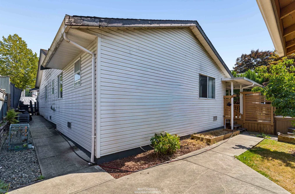 8673 149 Street, Surrey, BC - MLS: R3163562 - Photo 33 8673 149 Street, Surrey, BC - MLS: R3163562 - Photo 33