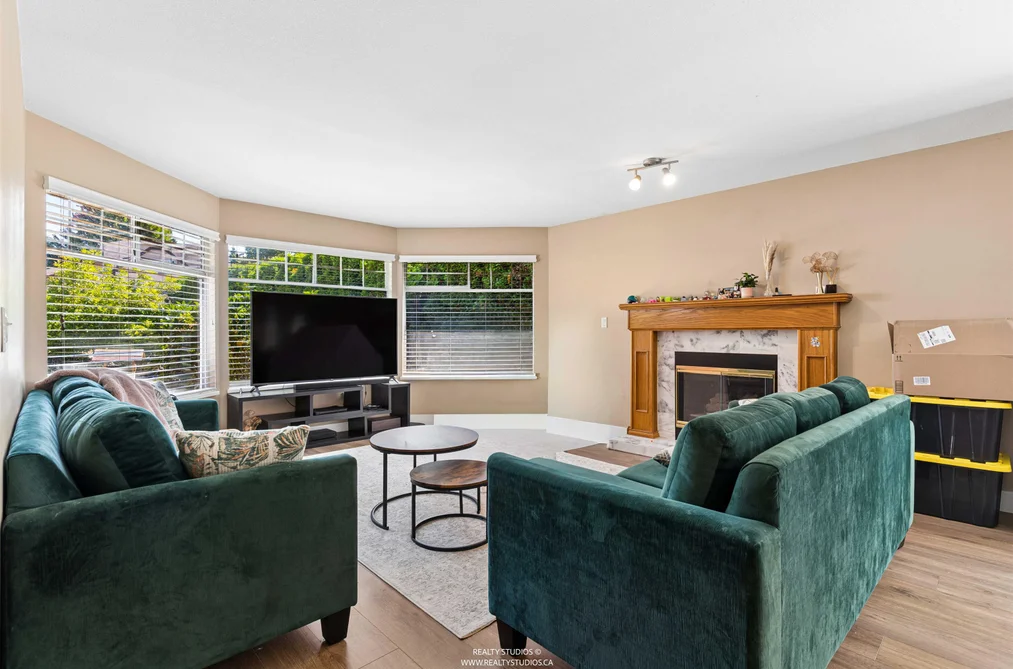 8673 149 Street, Surrey, BC - MLS: R3163562 - Photo 4 8673 149 Street, Surrey, BC - MLS: R3163562 - Photo 4