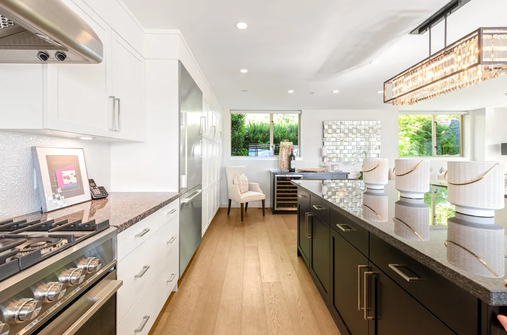 8674 SEASCAPE DRIVE, West Vancouver BC V7W 3J7, West Vancouver BC — Residential for Sale — Photo 10 of 39