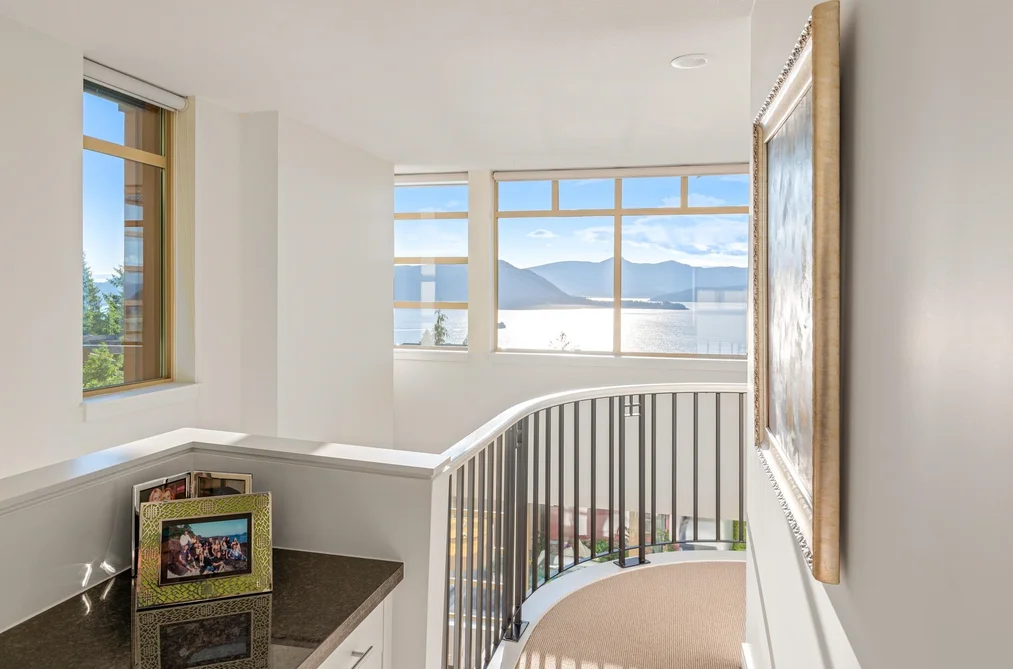 8674 SEASCAPE DRIVE, West Vancouver BC V7W 3J7, West Vancouver BC — Residential for Sale — Photo 18 of 39