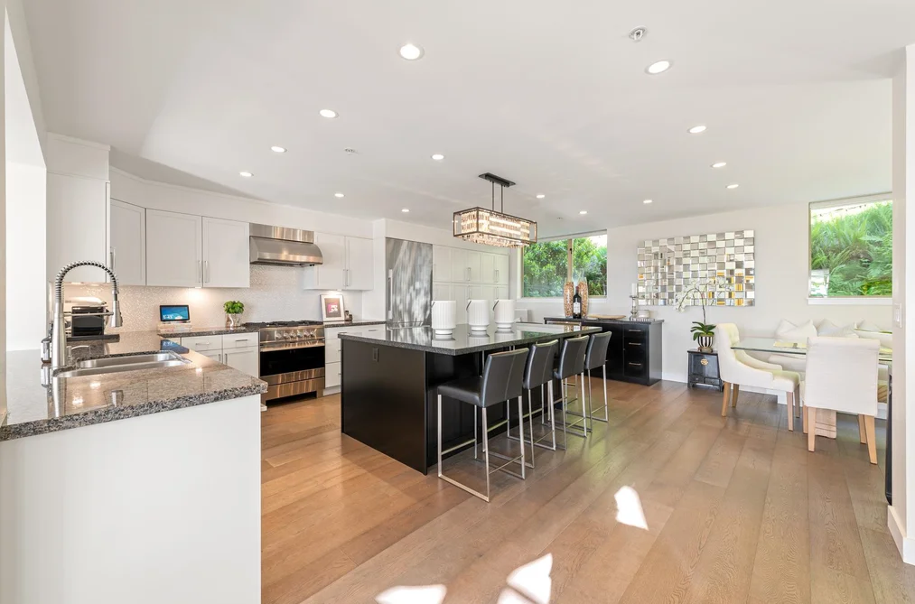 8674 SEASCAPE DRIVE, West Vancouver BC V7W 3J7, West Vancouver BC — Residential for Sale — Photo 9 of 39