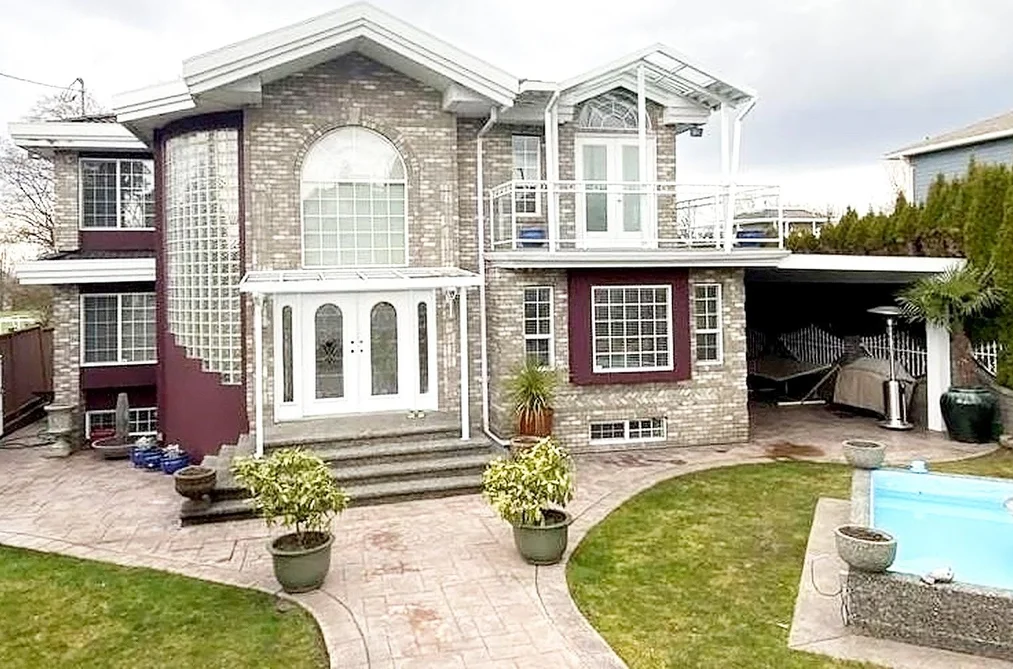 8675 ARMSTRONG AVENUE, Burnaby BC V3N 2H4, Burnaby BC — Residential for Sale - Photo 3