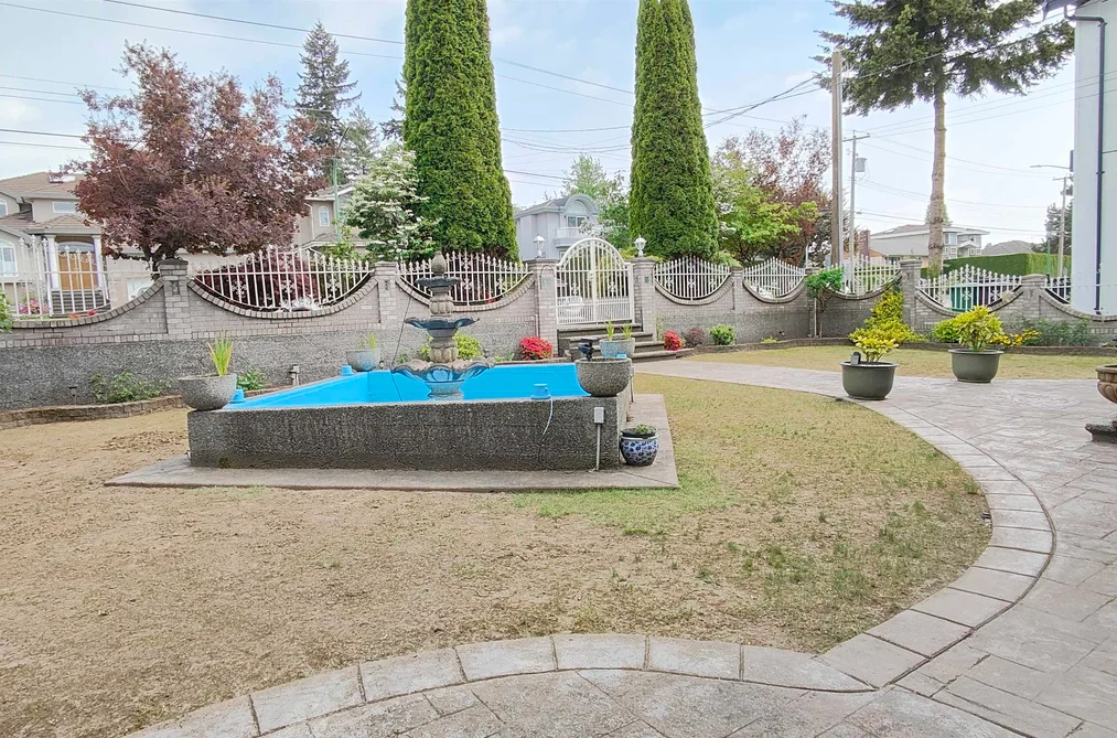 8675 ARMSTRONG AVENUE, Burnaby BC V3N 2H4, Burnaby BC — Residential for Sale - Photo 7