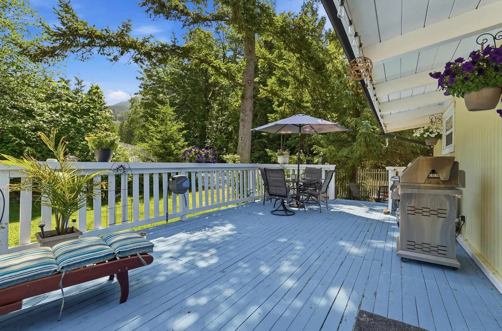 868 UPPER CRESCENT, Britannia Beach BC V8B 1J2, Britannia Beach BC — Residential for Sale — Photo 7 of 27