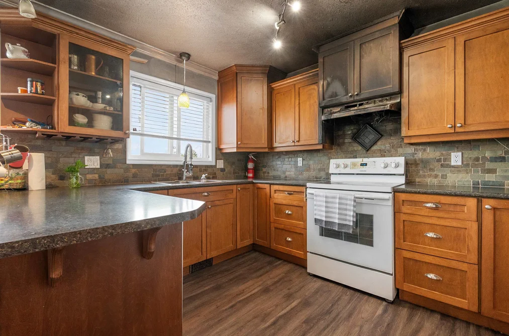 8683 TILSTON STREET, Chilliwack BC V2P 7R6, Chilliwack BC — Residential for Sale - Photo 5