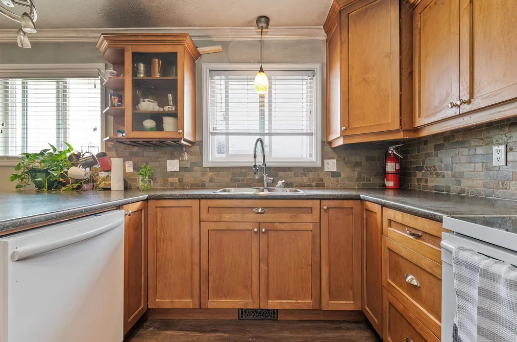 8683 TILSTON STREET, Chilliwack BC V2P 7R6, Chilliwack BC — Residential for Sale - Photo 6